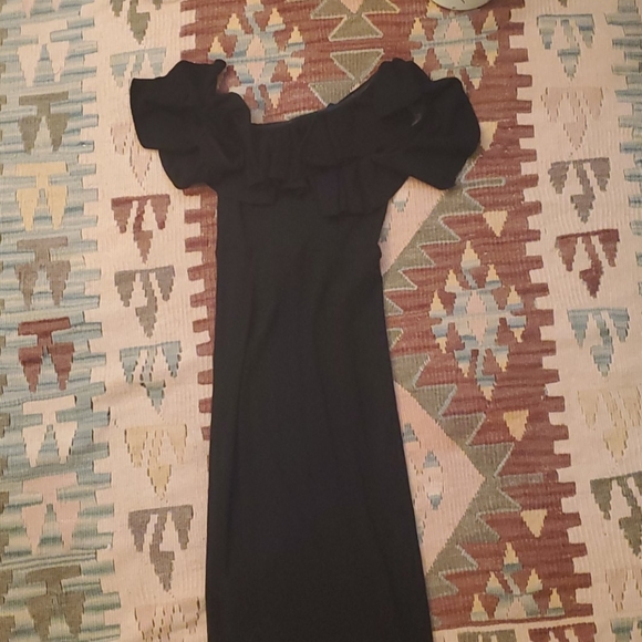 Reformation Bettina Dress Ruffle Off Shoulder XS - Picture 6 of 6